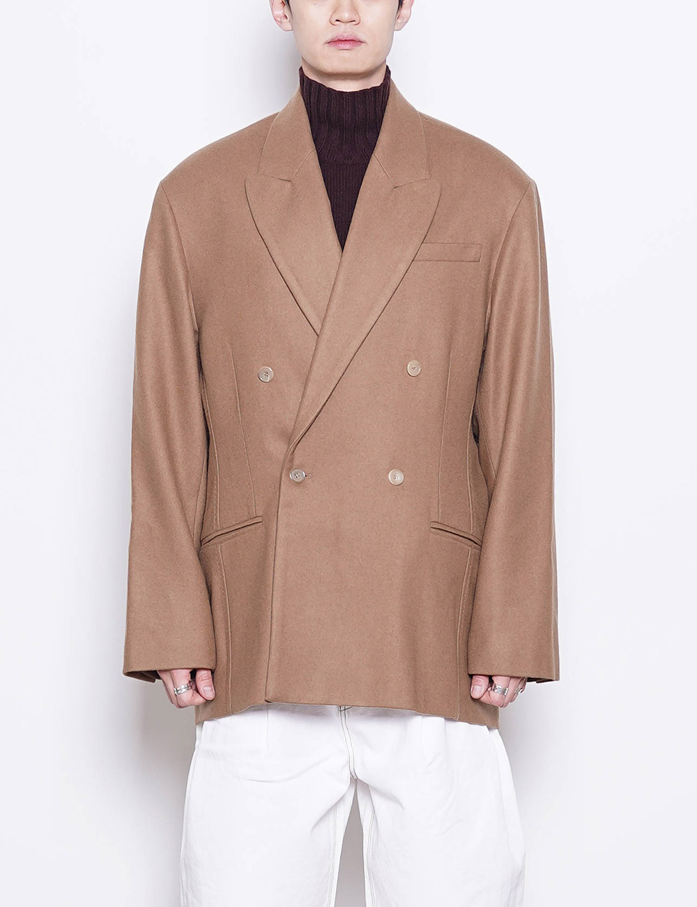 HED MAYNER : DROPPED BACK DOUBLE BREASTED JACKET (CAMEL)