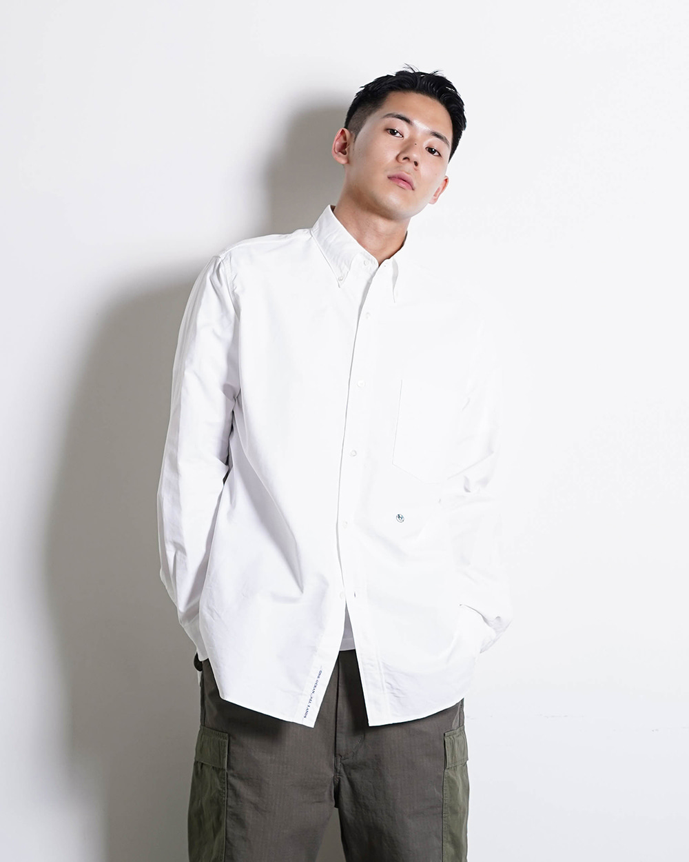 Button Down Wind Shirt (White)